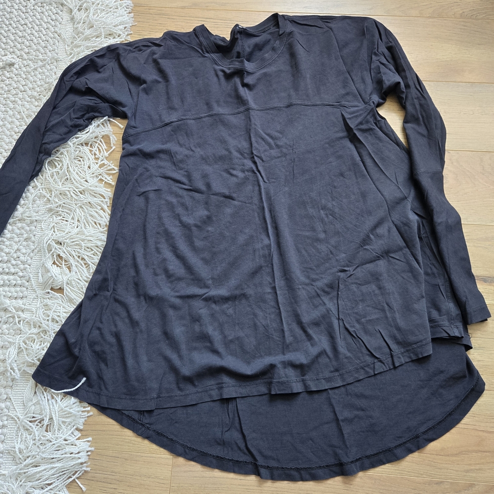 Lululemon Athletica Blue Asymmetrical Long Sleeve Tunic